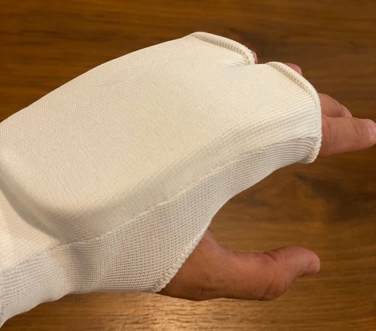 Cotton karate gloves